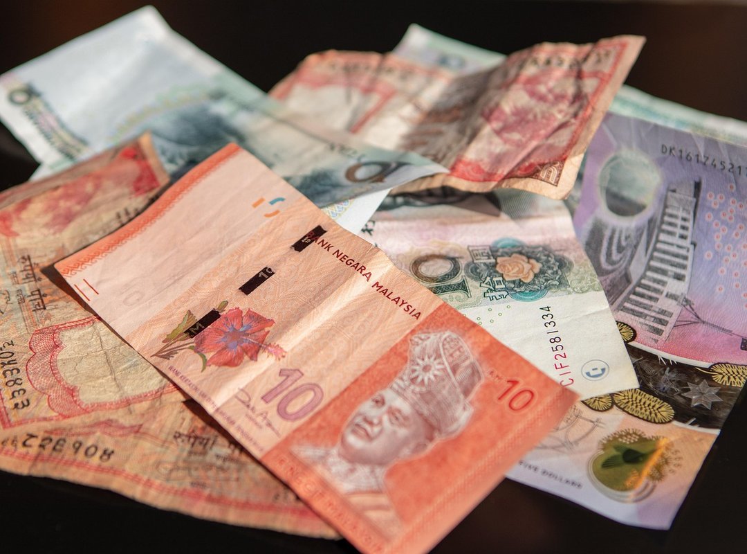 What Factors Influence the Ringgit to Rupiah Rate?